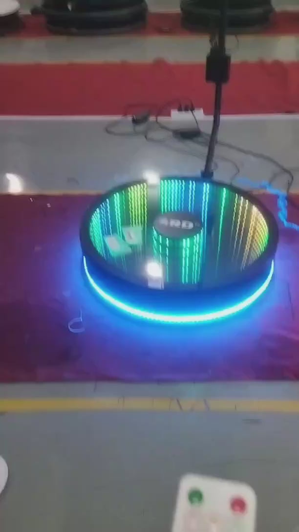 Plateforme 360 en verre trempé (modèle miroir abyss)